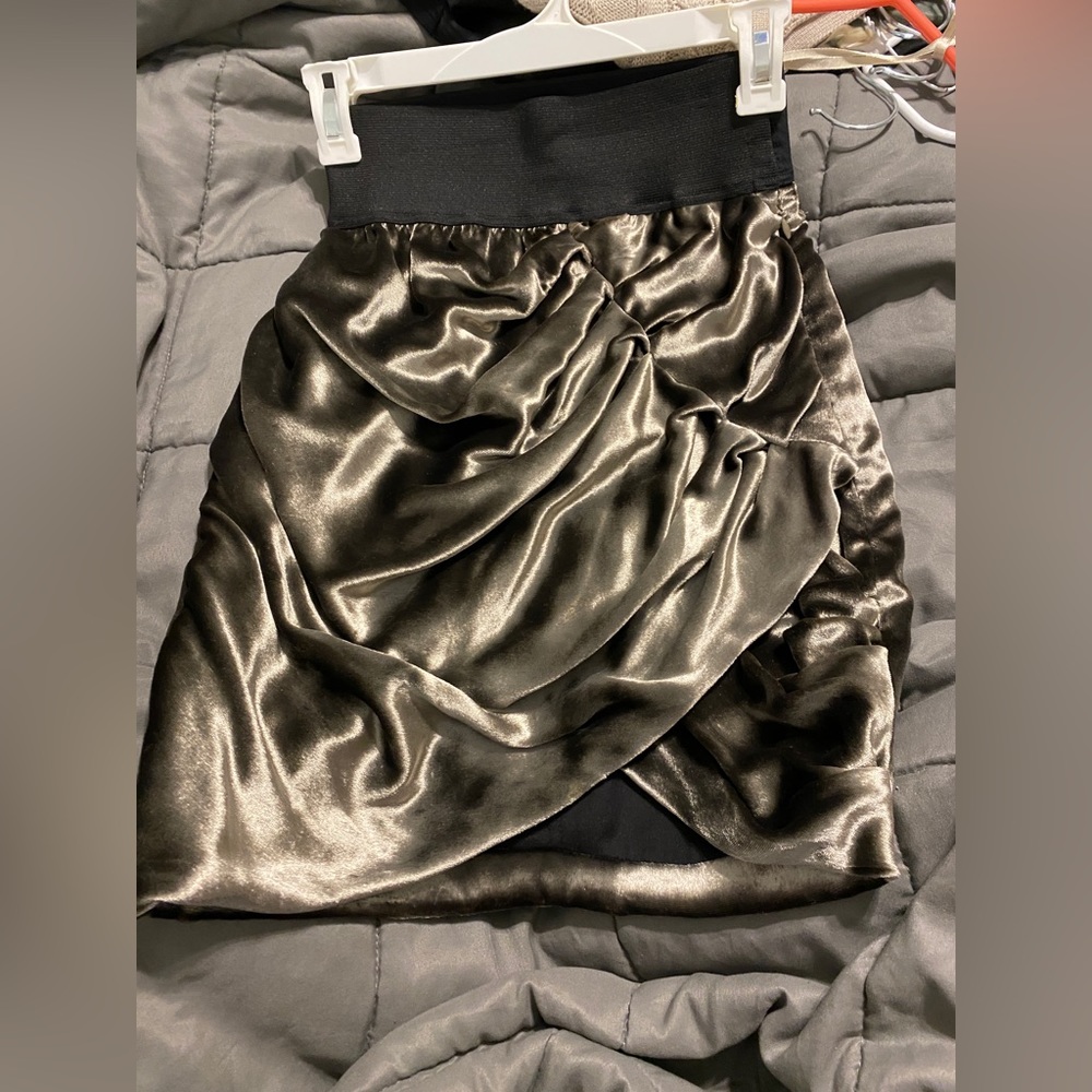 Gold skirt